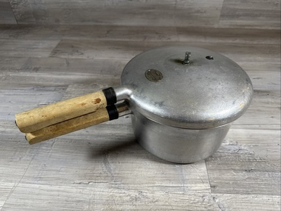 #ad National Presto Pressure Cooker Model 40 Wood Handles Vintage Steamer No Jiggler $20.00