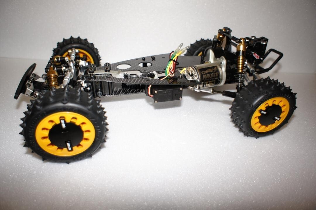 Tamiya Avante RC Car Chassis Only No Electronics