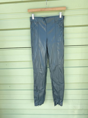 NEW ZARA Woman GREEN FAUX LEATHER 