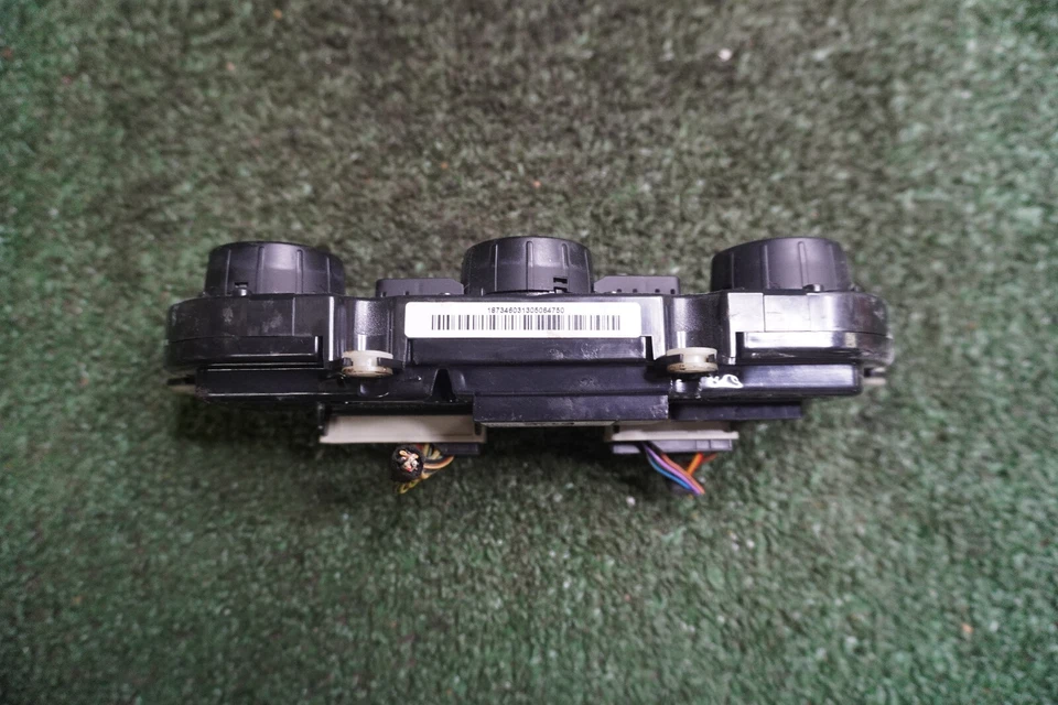 Volkswagen Passat 2015 temperatura climática calefacción control de aire acondicionado OEM 561907426CZJU Foto 4 de 4