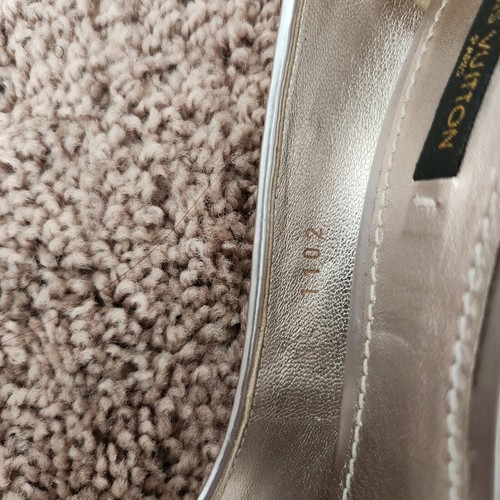 LOUIS VUITTON Beige Sequin Sanaga Open Toe Pumps Size 8.5/38.5 Authentic - Picture 14 of 14