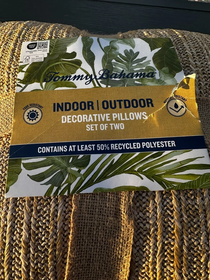 2 Tommy Bahama 18"x18" Faux Straw Woven Pillows Tropical Indoor/Outdoor - Image 3 of 4