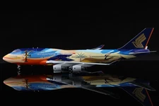 SQ Wings 1:200 Singapore Airlines Boeing 747-400 9V-SPL "Tropical" (L2002)