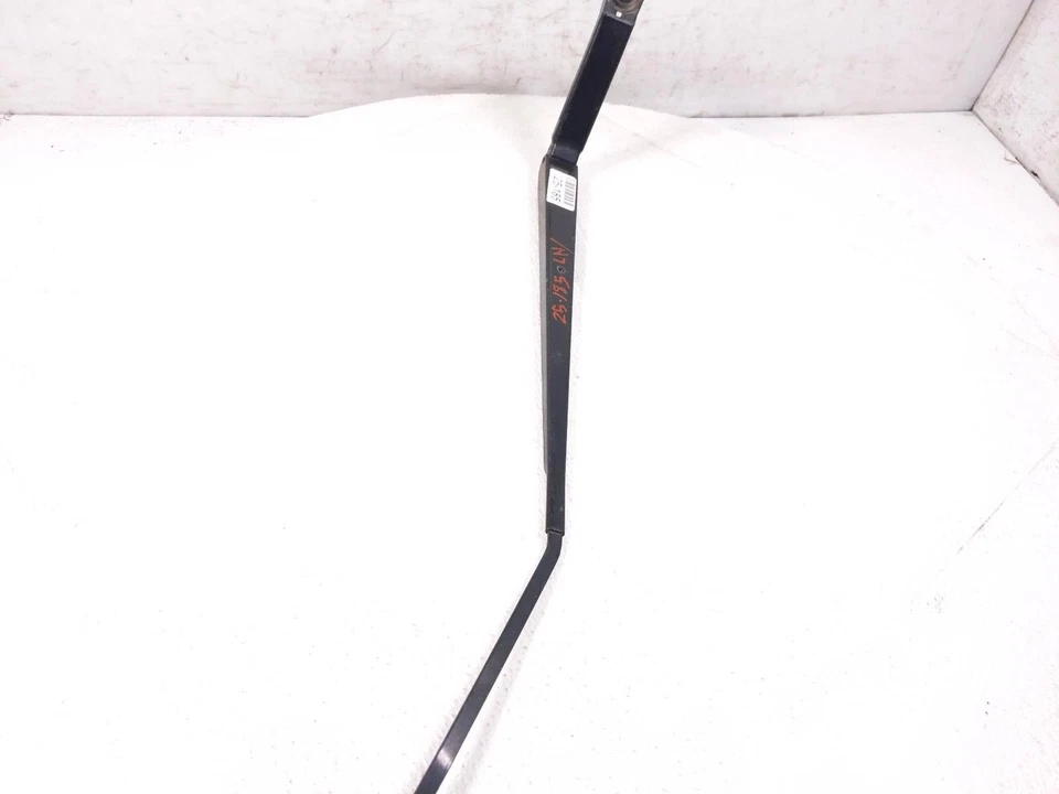 2017-2021 Subaru Wrx Right Passenger Windshield Wiper Arm 86532Fj152 - Image 4 of 4