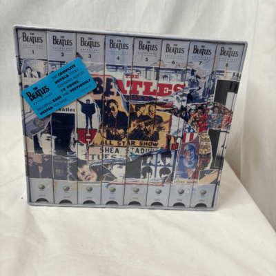 レア・希少☆新品☆ ザ・ビートルズ/アンソロジー VHS ビデオテープ 全8巻 The Beatles Anthology (VHS, 1996, 8-Tape Set) for sale