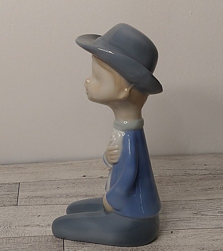 Cowboy Porcelain Figurine Fine Quality Lego Japan Blue White approx 7" tall - Picture 5 of 21