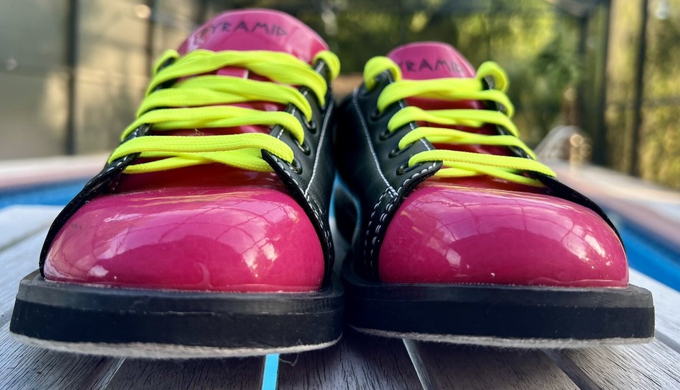 Pyramid Youth Rain Black/Hot Pink/Lime Green Bowling Shoes Girls Size 4