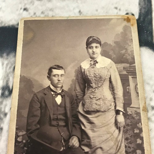 Vintage Photo Turn Of The Century Couple Portrait Husband Wife Collectible - Picture 2 of 4