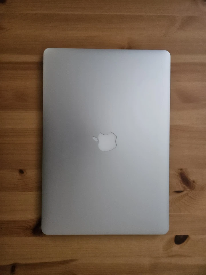 Apple MacBook Pro 15" 2015 · i7 · 16GB · 500GB, photo 1 of 5