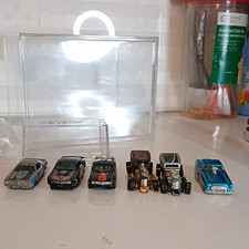 Hot Wheels "Lot of 6" Loose Diecast Cars w/ 2 Clear Display Cases - Multicolor