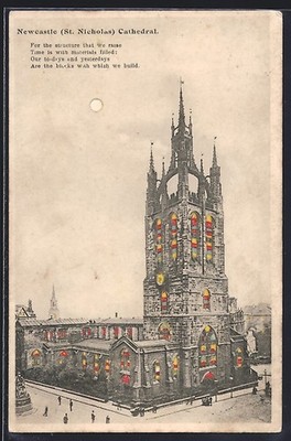 Ansichtskarte Newcastle, St. Nicholas Cathedral, Halt gegen das Licht 