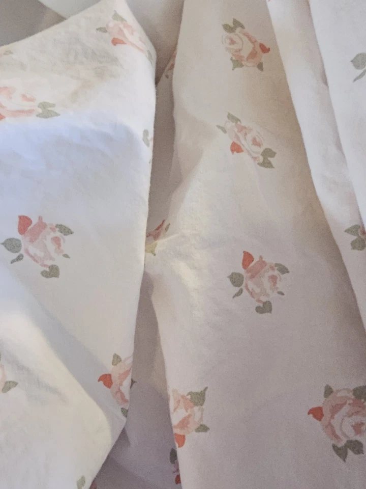 Pottery Barn Kids~FULL~Pink White Flowers Fitted Sheet - Image 2 of 4