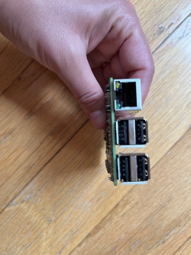 Raspberry Pi 3 Model B v1.2 w/ Full Size HDMI, 4x USB 2.0, & 32GB Micro SD Card - Photo 5/6