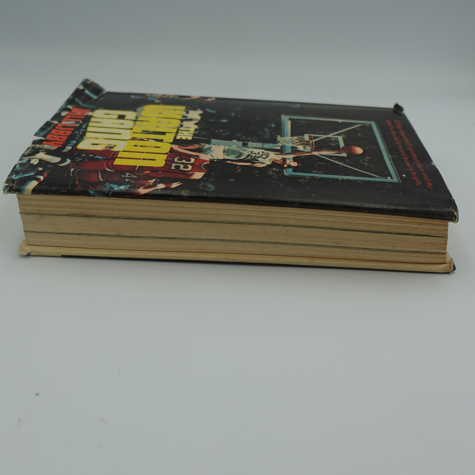 The Walton Gang  by Bill Libby  1974 Hardcover DJ Basketball UCLA College