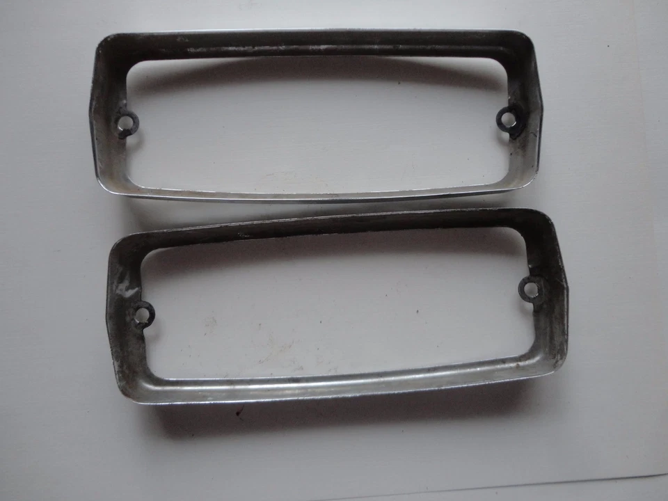 Par de llantas intermitentes delanteras MG MGB, 1963-74 Foto 2 de 4