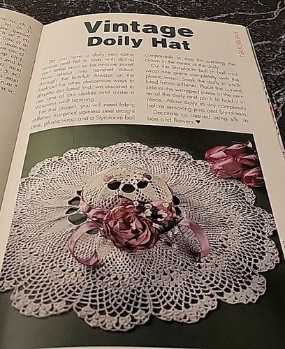 LB2 CROCHET HOME & FAMILY MAGAZINE, MARCH 2001 #81 - Picture 7 of 11