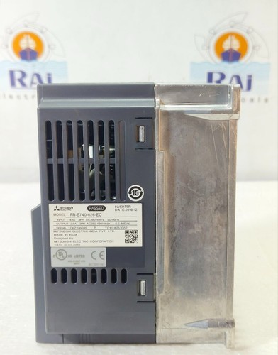 MITSUBISHI E700 FR-E740-026-EC INVERTER DRIVE 3PHASE 380-480VAC 2.6A FRE740026EC - Picture 5 of 8