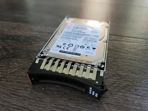 NEW System X IBM ST300MM0006 SAS 6Gb/s 300GB HDD 10K RPM 2.5" Hard Drive w/Caddy - Picture 4 of 8