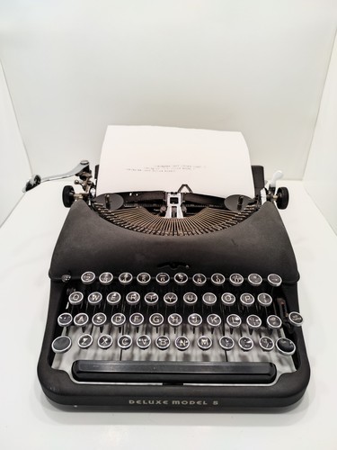 Remington Rand De Luxe Model 5 Manual Typewriter w/ Carrying Case Vintage - Picture 3 of 4