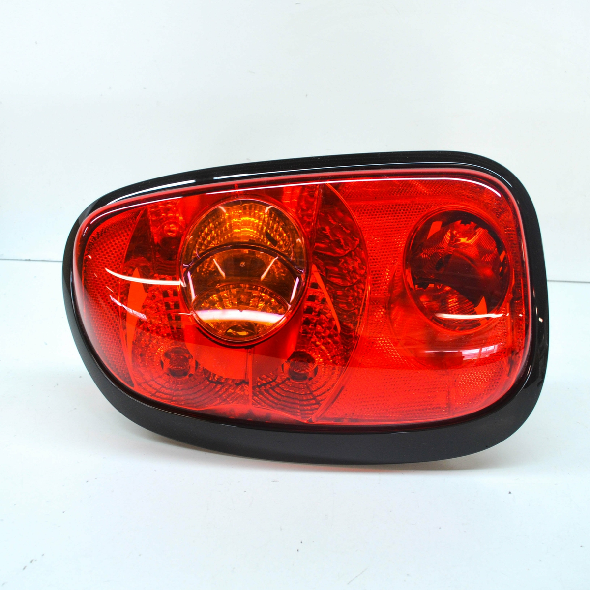 NEW MINI COUNTRYMAN R60 REAR LEFT TAILLIGHT 63219811759 9811759