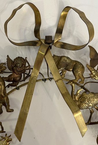 Vintage 8” Dresden Petite Choses Brass Wreath All Seasons & Holidays 27 Pieces - Picture 5 of 10