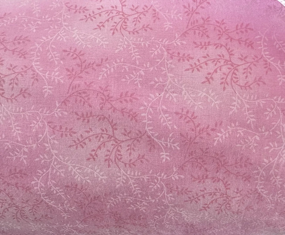 108 Edredón Parte Trasera Tela Tonal Pétalo de Viñedo, Algodón POR YARDA Foto 4 de 4