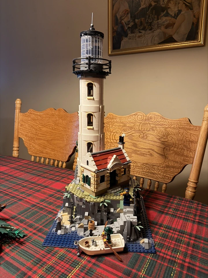 LEGO Ideas: Faro motorizado (21335) Foto 2 de 4