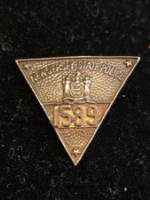 VINTAGE SILVERTONE TRIANGULAR NEW JERSEY STATE POLICE LAPEL PIN