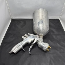 DeVilbiss FinishLine FLG3 Gravity Feed Spray Gun and Cup 