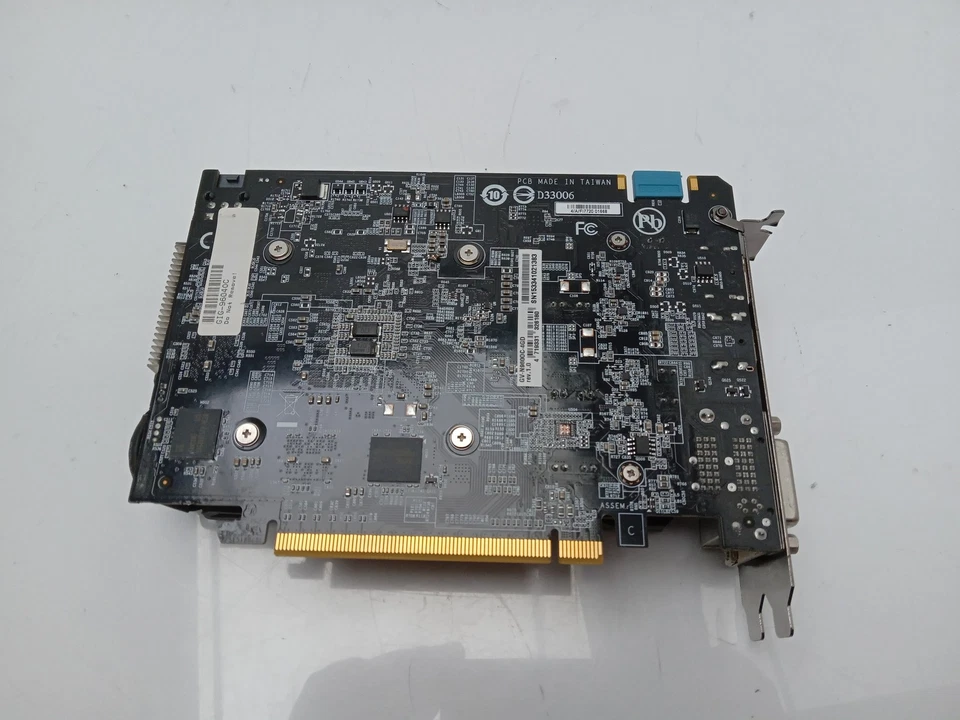 Gigabyte Nvidia GTX 960 4GB DDR5 Video Graphics Card GV-N960OC-4GD - Image 4 of 4