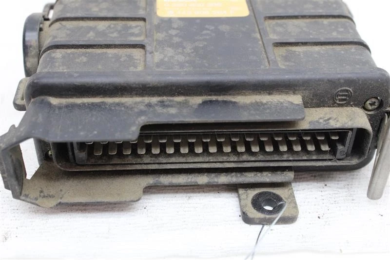 ORDENADOR ECM ECU AUDI 100 80 90 1990 90 1991 91 92 FEED 0280800308 1080548 Foto 2 de 4