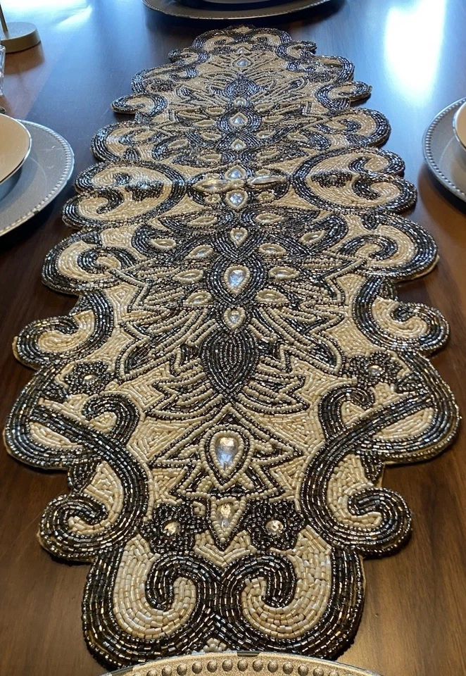 Pier One Beaded & Rhinestone White & Silver Holiday Table Runner 12 X 39 Read - Image 2 of 4