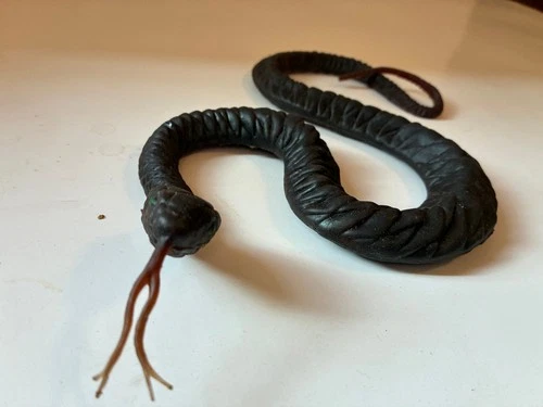 GI Joe Adventure Team - Coils Of Doom Snake -Vintage Training Center