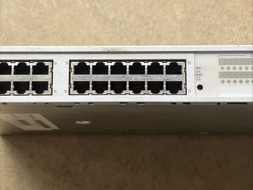 3Com Baseline 3C16465B 10/100 24 Port Ethernet Switch Menge 1 (gebraucht) - Bild 4 von 15