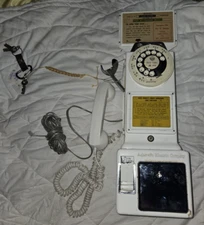 Automatic Electric Company Pay Telephone 3 Coin Slot w  Rotary Dial w KEYS 