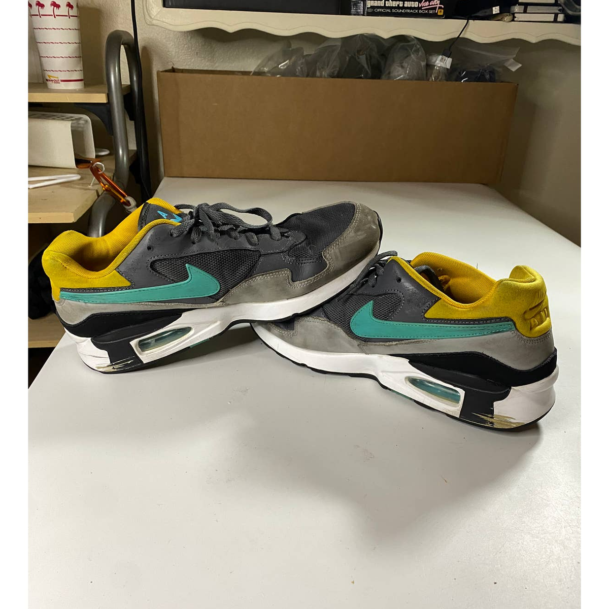 Nike Air Max ST International Shoes Men display picture 1