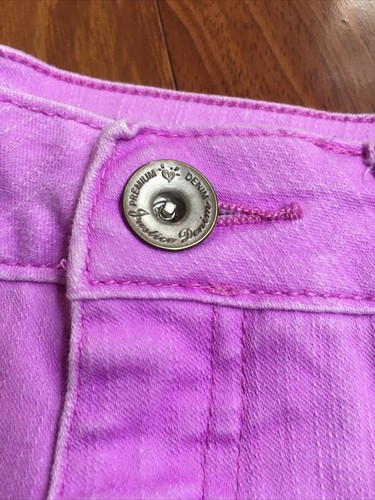 Justice Girls Classic Denim Jean Shorts Medium Wash purple EUC Size 10R - Picture 4 of 6