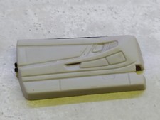 1/18  Intérieur de porte  gauche BMW 850i Maisto