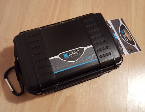 UK Pro POV 30 Deluxe Waterproof Travel Storage Hard Case White for GoPro & Bits! - Picture 3 of 17