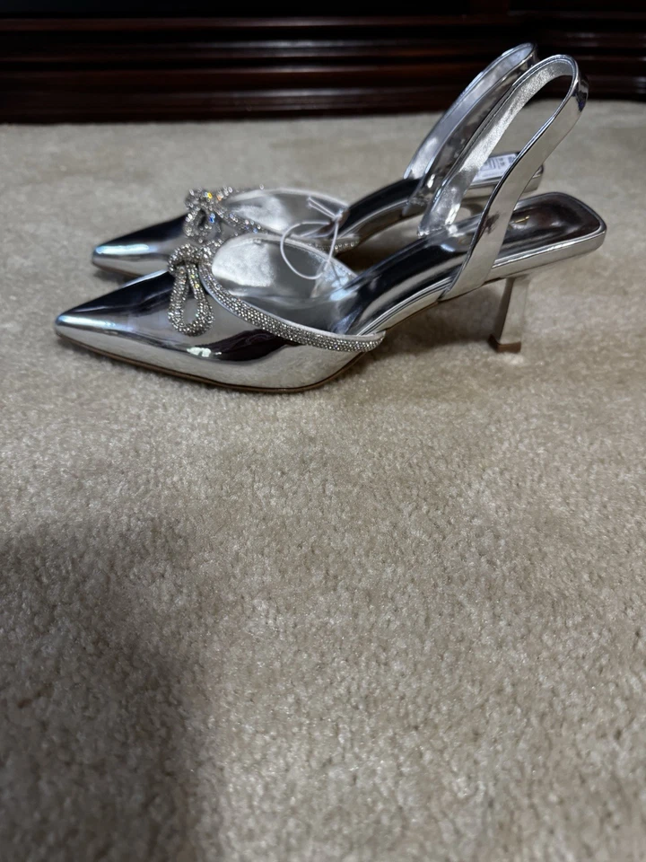 Tacones Aldo para mujer - talla 8 - plateados - nuevos con etiquetas Foto 3 de 4