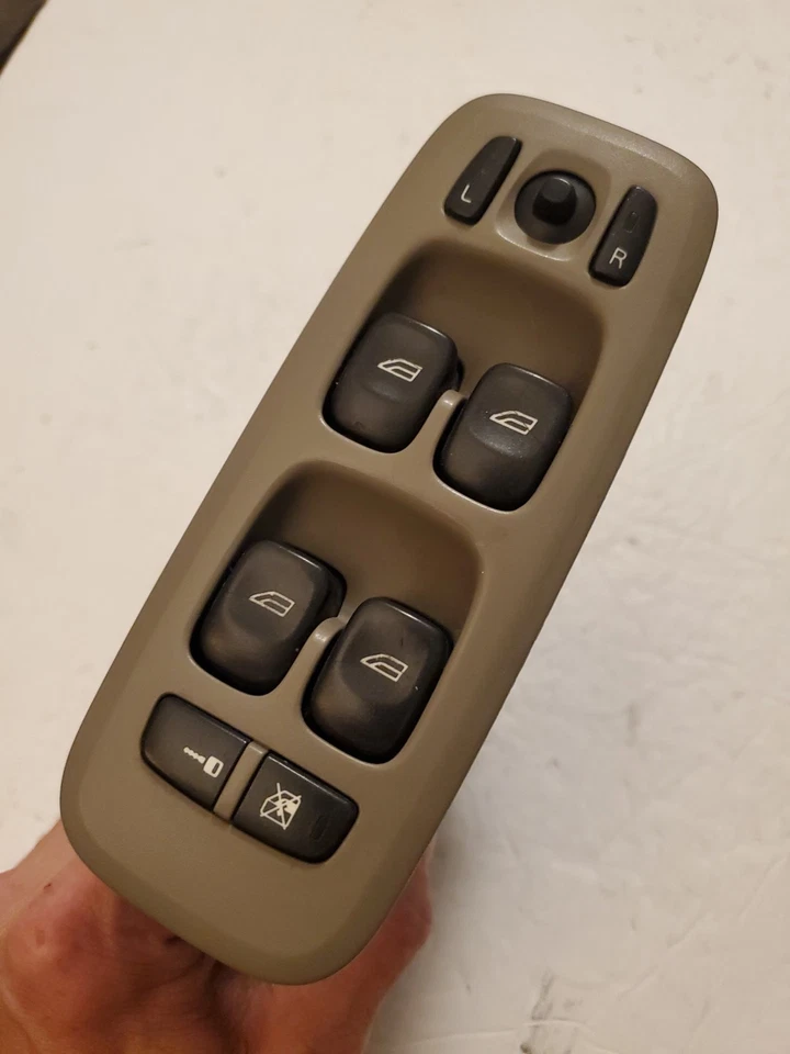 Volvo S60 S80 Xc70 Xc90 Left Front Driver Master Power Window Switch 30746074 - Image 2 of 4