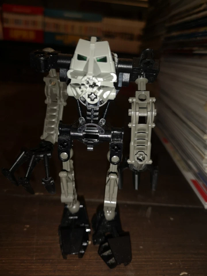 LEGO Bionicle 8532 Onua, foto 2 di 2