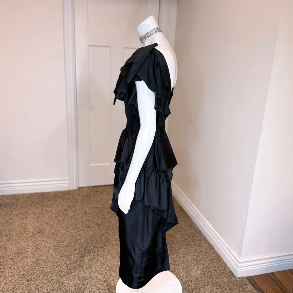 VESTIDO DE FIESTA VINTAGE AÑOS 80 CON VOLANTES con lazo de diamantes de imitación S Cóctel Negro Midi Noche Foto 3 de 4