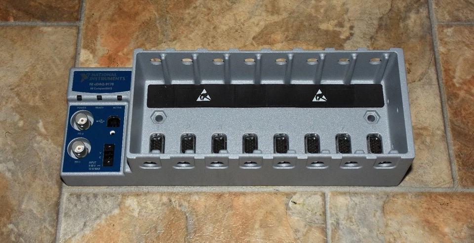 National Instruments NI cDAQ-9178 USB CompactDAQ Chasis, 8 Ranuras, 196654C-01L - Imagen 3 de 4