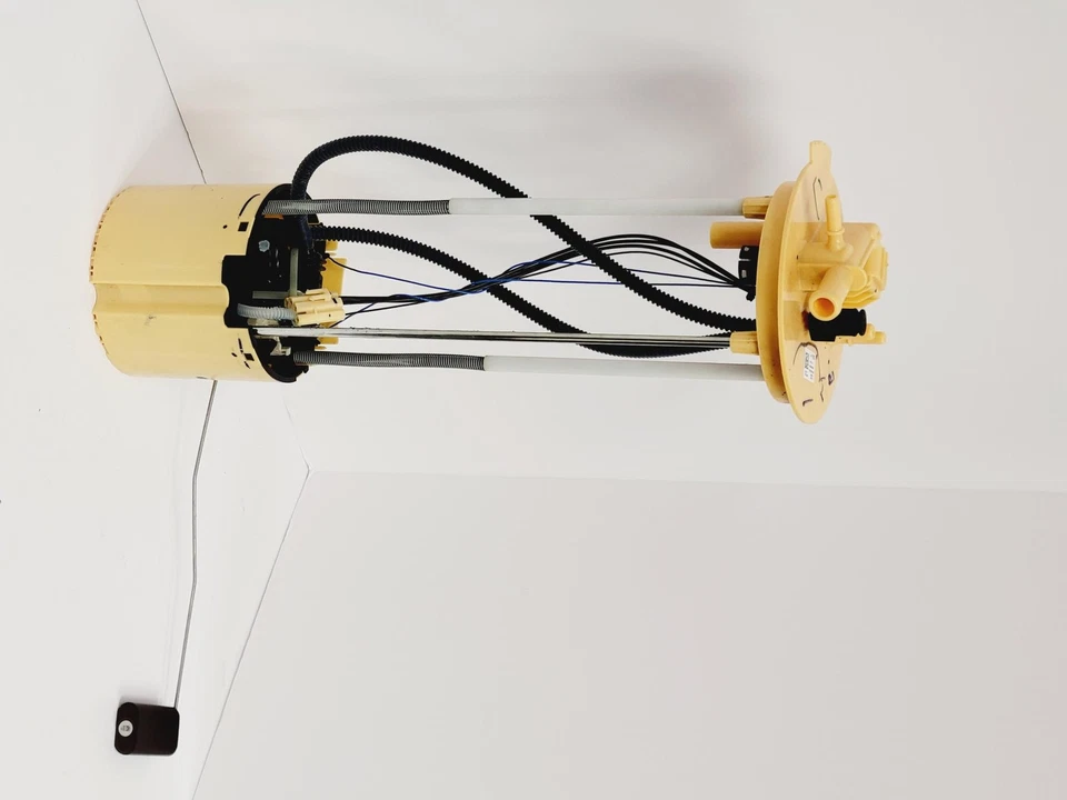 General Motors 84437931 Fuel Pump Module for Chevrolet GMC Sierra 3500 HD 20-25 - Image 2 of 4