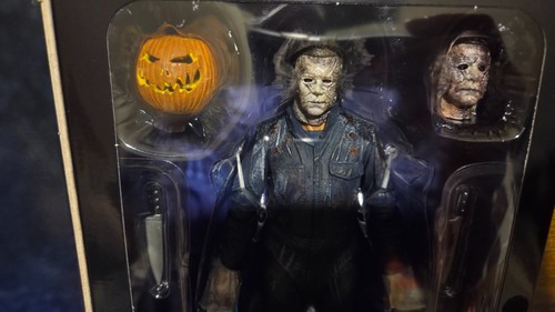 NECA HALLOWEEN ENDS MICHAEL MYERS ULTIMATE ACTION FIGURE NEW!! - Foto 6 di 11
