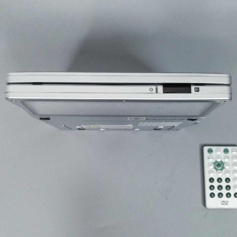 Mustek Portable DVD Player Model PL607 With Remote Control FOR PARTS ONLY - Image 4 of 4