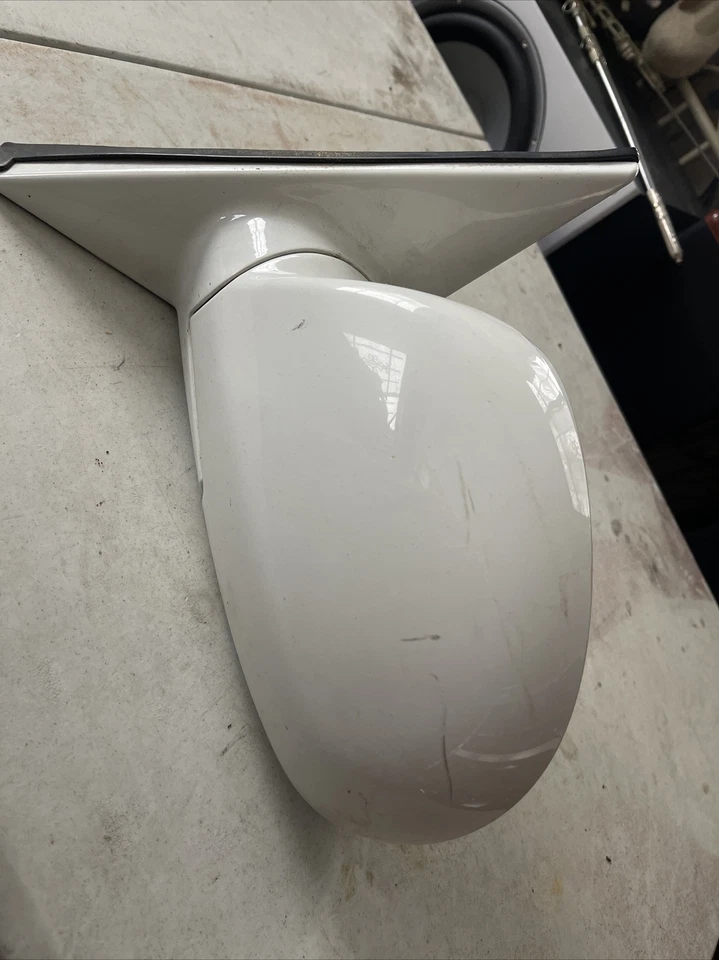 Espejo retrovisor izquierdo Hyundai Accent 2003. Blanco Foto 3 de 4