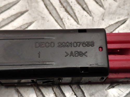 CHEVROLET CAPTIVA C100 C140 2012 Seat heating switch 299107638 - Picture 6 of 6