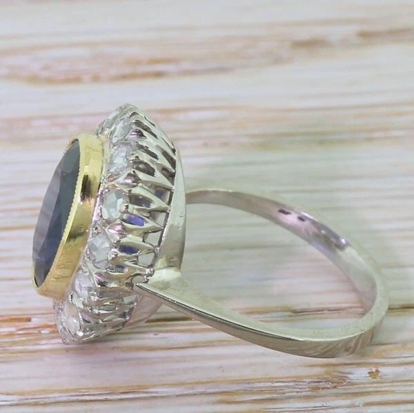 Antiguo anillo de boda vintage Art Deco de zafiro azul de 5,80 quilates acabado en oro blanco de 14 quilates Foto 4 de 4